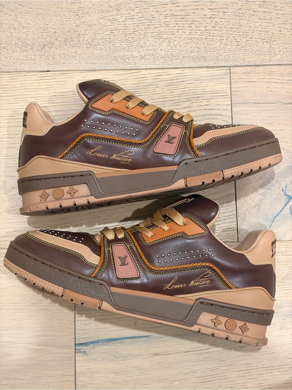 Louis Vuitton Trainer Sneaker Brown & Tan Low-Top Sneakers